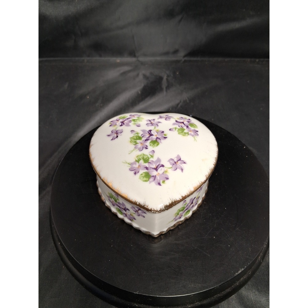 Enesco Heart Trinket Box Purple Violets Floral Porcelain Gold Rim Lidded Dish